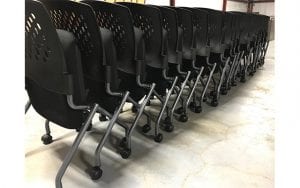 folding chairs on wheels