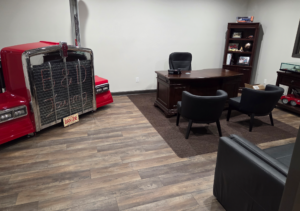 &#65;&#115;&#112;&#101;&#110;&#32;&#72;&#111;&#109;&#101;&#32;&#72;&#97;&#119;&#116;&#104;&#111;&#114;&#110;&#101;&#32;&#69;&#120;&#101;&#99;&#117;&#116;&#105;&#118;&#101;&#32;&#68;&#101;&#115;&#107;&#32;&#119;&#105;&#116;&#104;&#32;&#77;&#97;&#116;&#99;&#104;&#105;&#110;&#103;&#32;&#68;&#111;&#111;&#114;&#32;&#66;&#111;&#111;&#107;&#99;&#97;&#115;&#101;